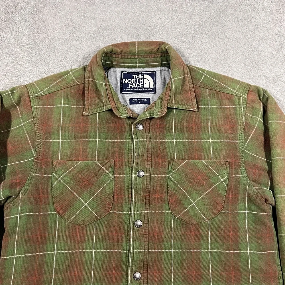 The North Face Trapper Flannel Jacket Shacket Mens Small Lined Insulated Snap